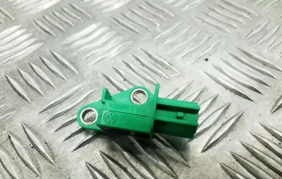 Audi A4 S4 B8 8K Airbag deployment crash/impact sensor 1K0909606C