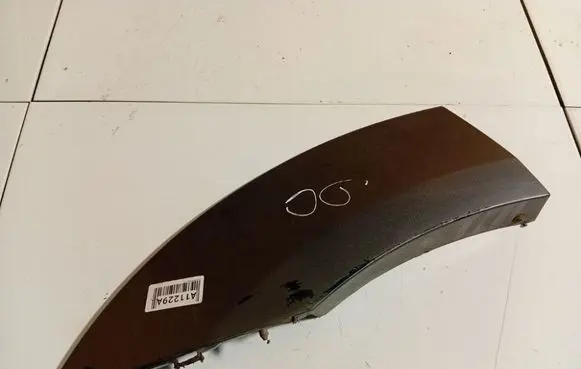 KIA Sorento Rear arch trim 877913E000