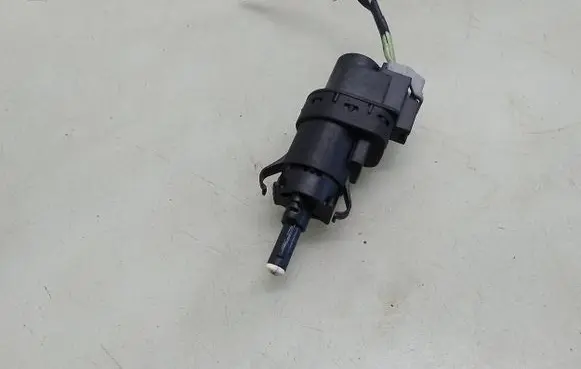 Ford Focus Brake pedal sensor switch 3M5T13480AC