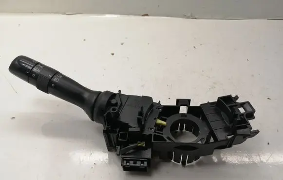 Toyota Verso Indicator stalk 8414005190 0518017F373