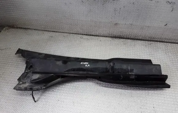 Wiper trim