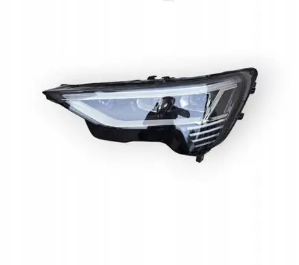 Audi Q8 Headlight/headlamp 4KE941039