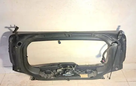 Ford Kuga I Tailgate/trunk/boot lid