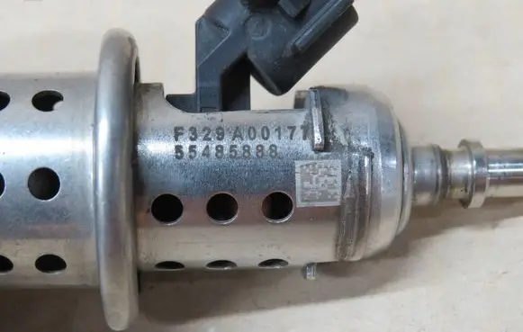 Opel Insignia A AdBlue injector 55485888