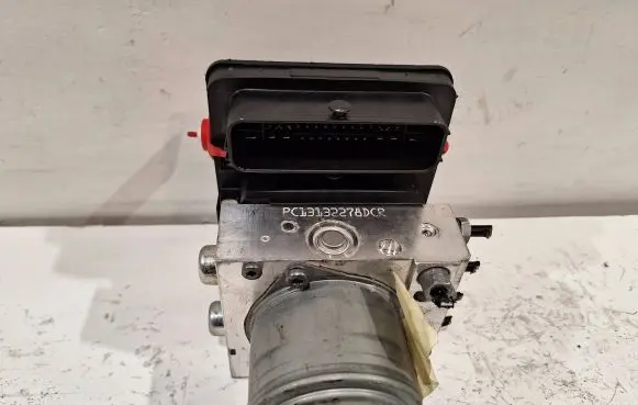 Fiat 500X ABS Pump 52210117