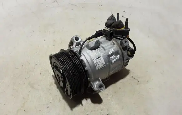 Volvo XC60 Air conditioning (A/C) compressor (pump) 31497908
