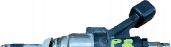 GMC Yukon Fuel injectors set 23424102