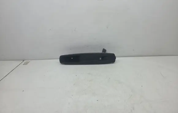 Renault Megane III Rear door window switch trim 