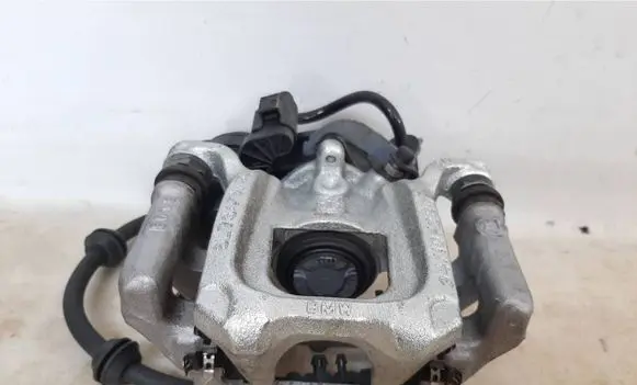 BMW 1 F70 Rear brake caliper 8837100 34208837100
