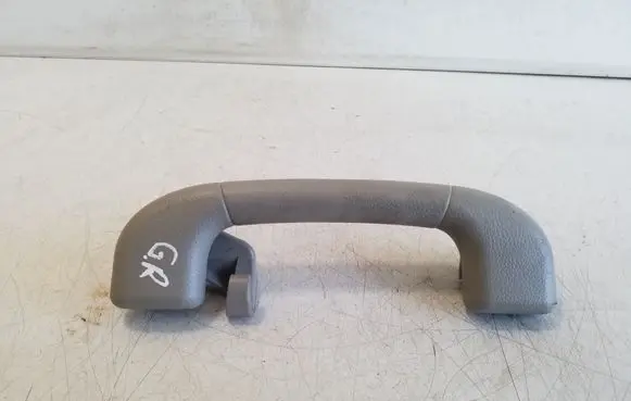 Chevrolet Captiva Rear interior roof grab handle