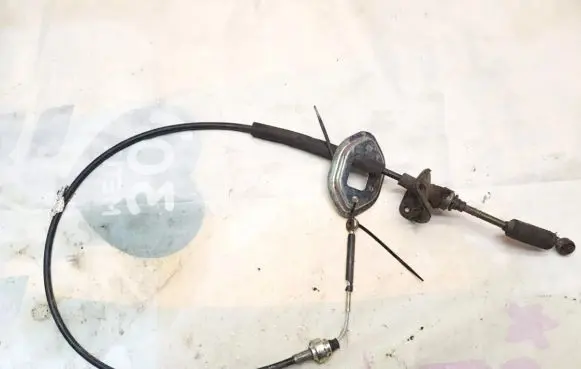 Hyundai XG Gear shift cable linkage