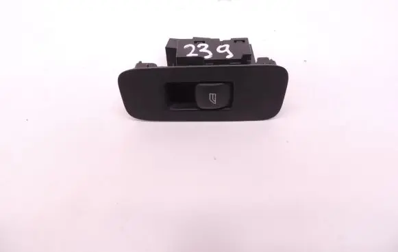 Volvo V40 Electric window control switch 31334569 D239