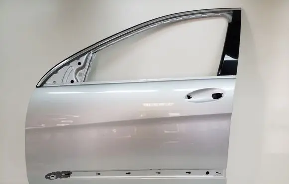 Door (2 Door Coupe)
