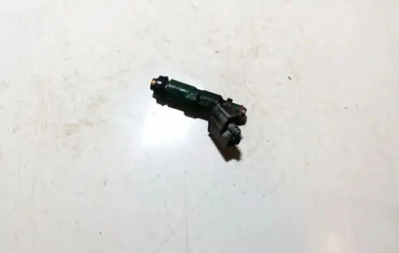 Toyota Prius (XW20) Fuel injector 2325021020