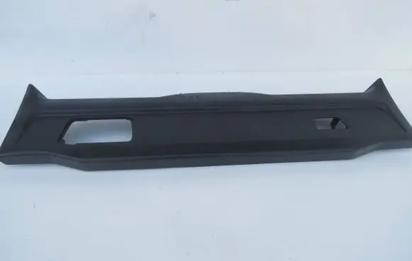 Volvo XC90 Rear bumper foam support bar 30749616