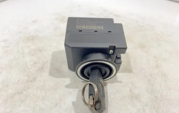Mercedes-Benz S W220 Ignition lock 2155450008 0032097700206115