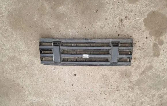Land Rover Discovery Front grill
