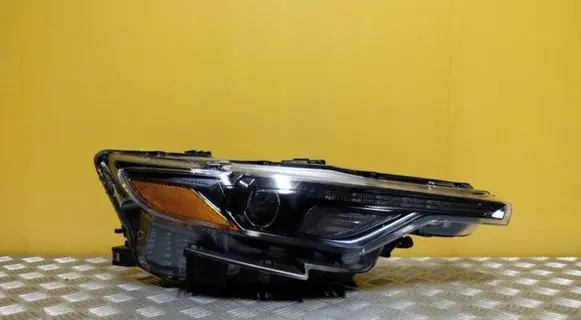 Maserati Levante Headlight/headlamp 670034640 1758