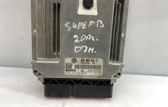 Skoda Superb B5 (3U) Engine control unit/module 03G906016GT 0281012698
