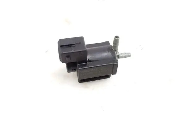 Volvo S60 Turbo solenoid valve 31339879