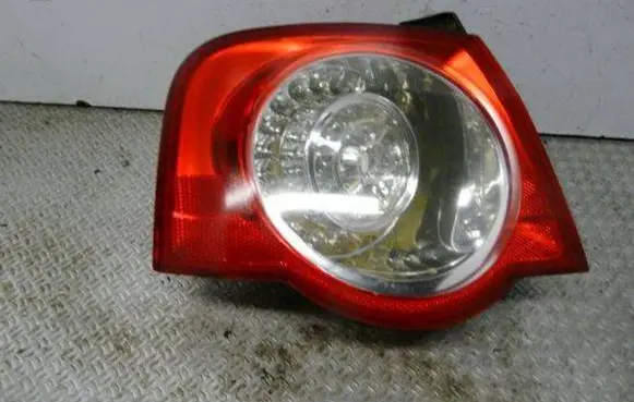 Volkswagen PASSAT B6 Rear/tail lights