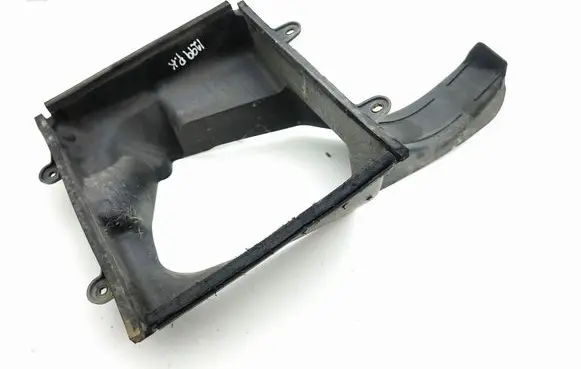 Maserati Ghibli Intercooler air channel guide 670004140