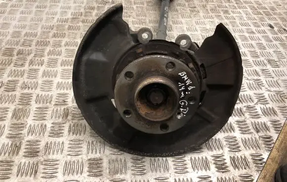 BMW 1 F20 F21 Rear wheel hub