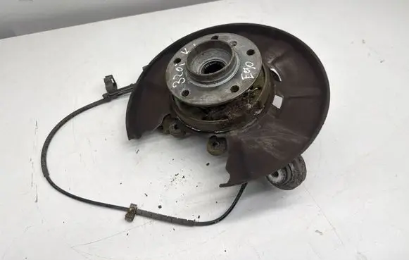 BMW 3 E90 E91 Rear wheel hub 