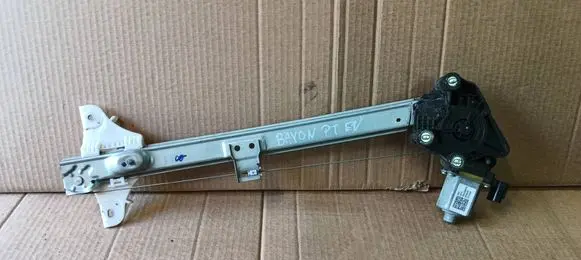 Hyundai Bayon Rear door window regulator with motor 83460Q0000