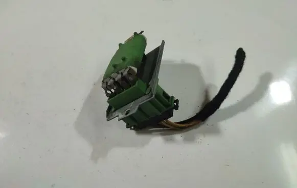 Seat Alhambra (Mk1) Heater blower motor/fan resistor 