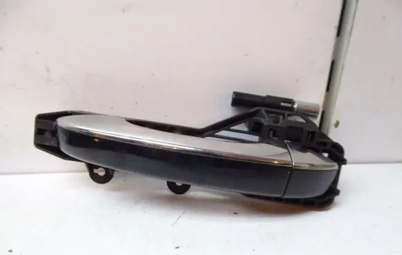 MG ZS Front door coupe exterior handle/bracket 5PBC