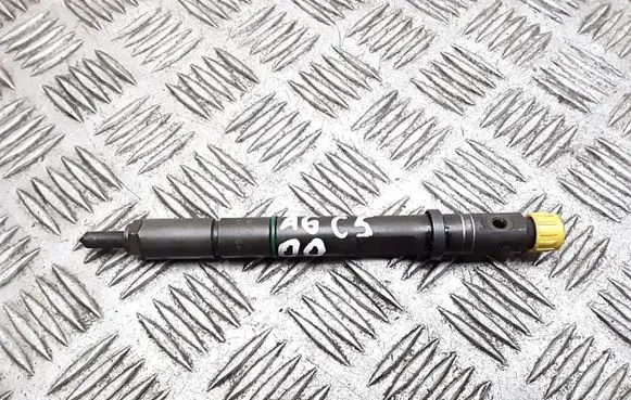 Audi A6 S6 C5 4B Fuel injector 059130201e