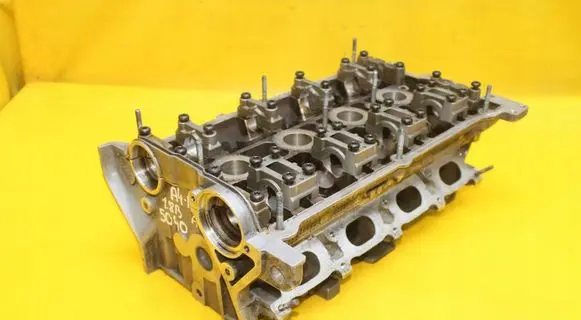 Audi A4 S4 B5 8D Engine head 