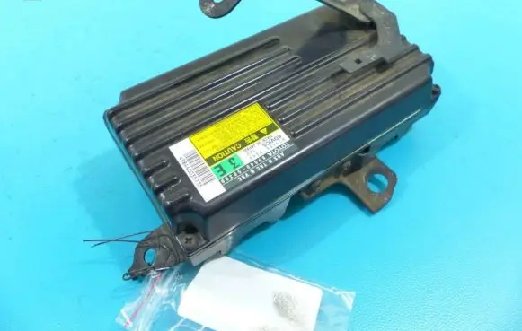 Lexus LS 460 - 600H Central body control module 89540-50300 IMPRK1189548