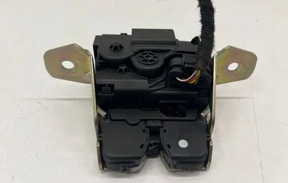 Porsche Taycan 9J1 Tailgate/trunk/boot lock/catch/latch 9J1827447