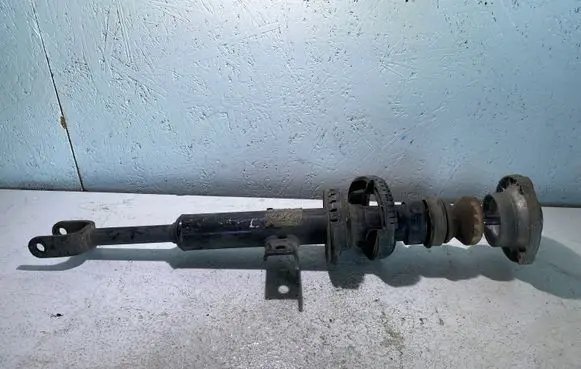 BMW 5 F10 F11 Front shock absorber/damper