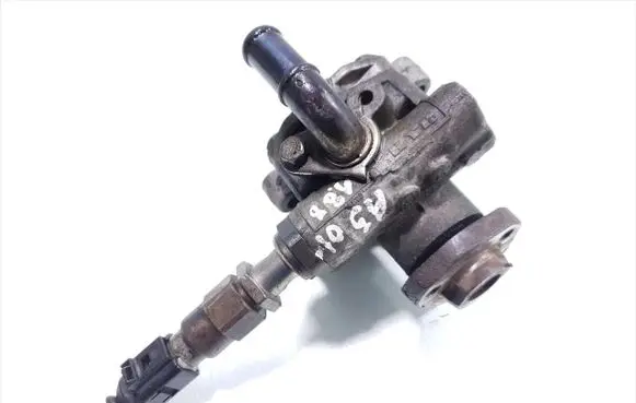 Audi A3 S3 8L Power steering pump 1J0422154B