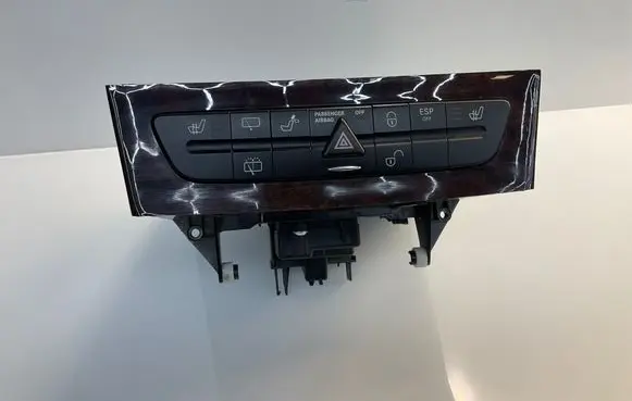 Mercedes-Benz E W211 Dashboard storage box/compartment A2116800552 2116800552