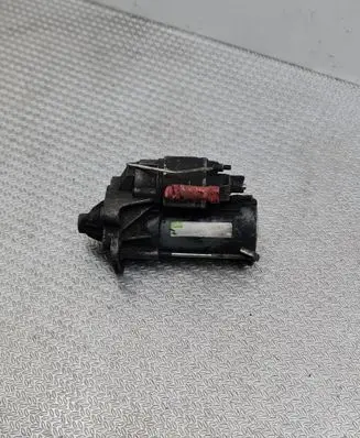 Renault Megane III Starter motor 8200836473