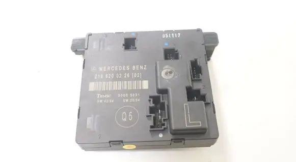 Mercedes-Benz CLS C219 Door control unit/module A2198200226