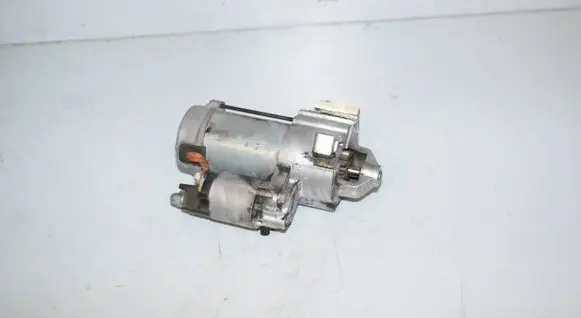 BMW X3 F25 Starter motor 12418570846 12418577010