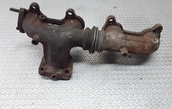 Toyota Land Cruiser (J100) Exhaust manifold