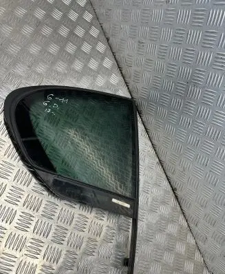 BMW 7 G11 G12 Rear vent window glass 43R015274 E000184