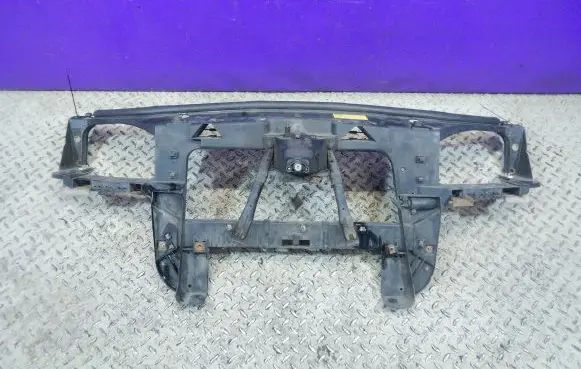 Ford Mondeo Mk III Front piece kit 1s7x-8242-goc