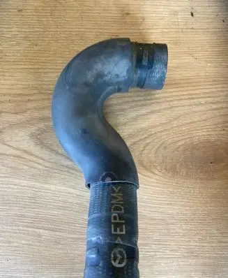 Mazda 6 Coolant pipe/hose 
