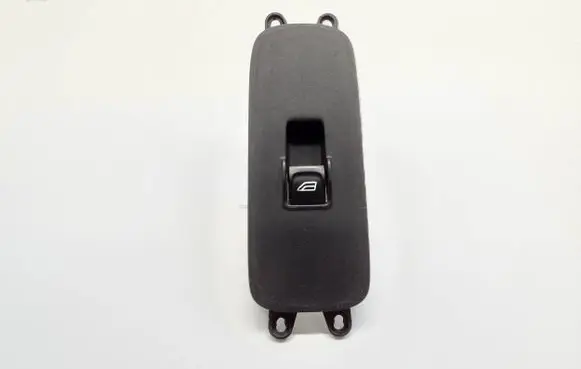 Volvo V50 Electric window control switch 30773214 03453305 01105083310069