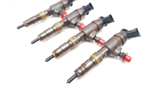 Peugeot Expert Fuel injectors set 0445110340