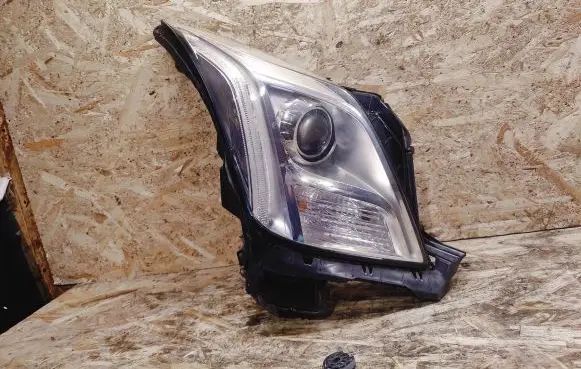 Cadillac XTS Headlight/headlamp 23310992