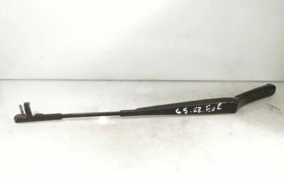 Volkswagen Golf V Front wiper blade arm 1k1955409
