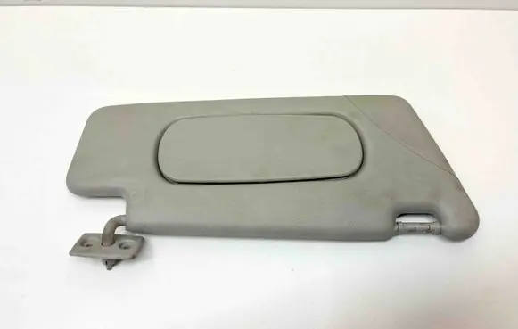 Sun visor